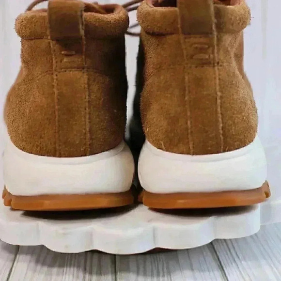 Cole Haan Grande Explore All Terrain Size 8.5 Suede tan suede ankle boot - Picture 5 of 11